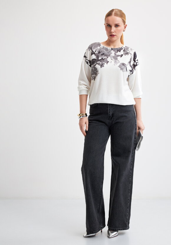 Джемпер Нежные цветы шир.  580, рис. 2