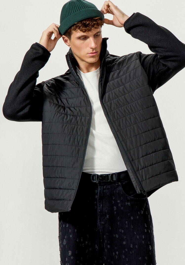 Куртка стеганая с рукавами из трикотажа шир.  750, рис. 11