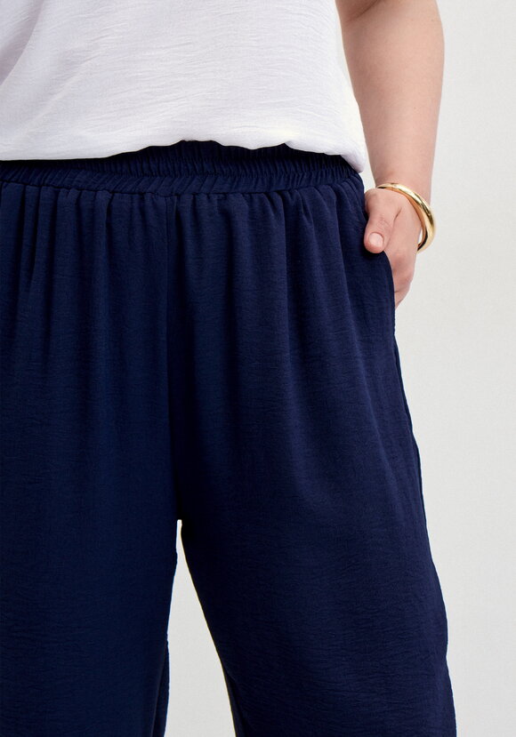 Брюки палаццо на резинке с карманами шир.  580, рис. 10