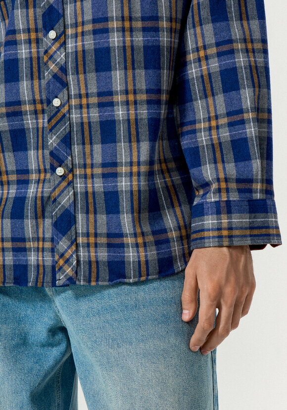 Рубашка в клетку с нагрудными карманами шир.  580, рис. 6