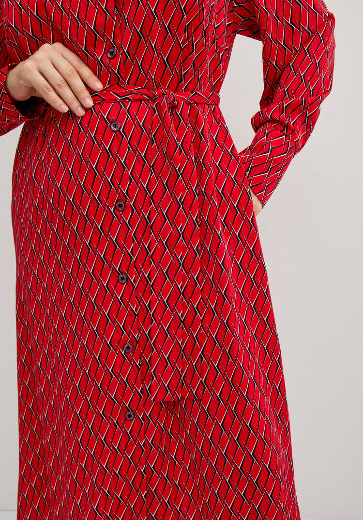 Платье рубашка с отложным воротником шир.  750, рис. 6