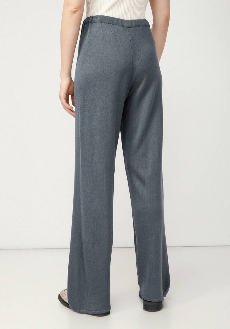 Костюм трикотажный свободного кроя шир.  750, рис. 13