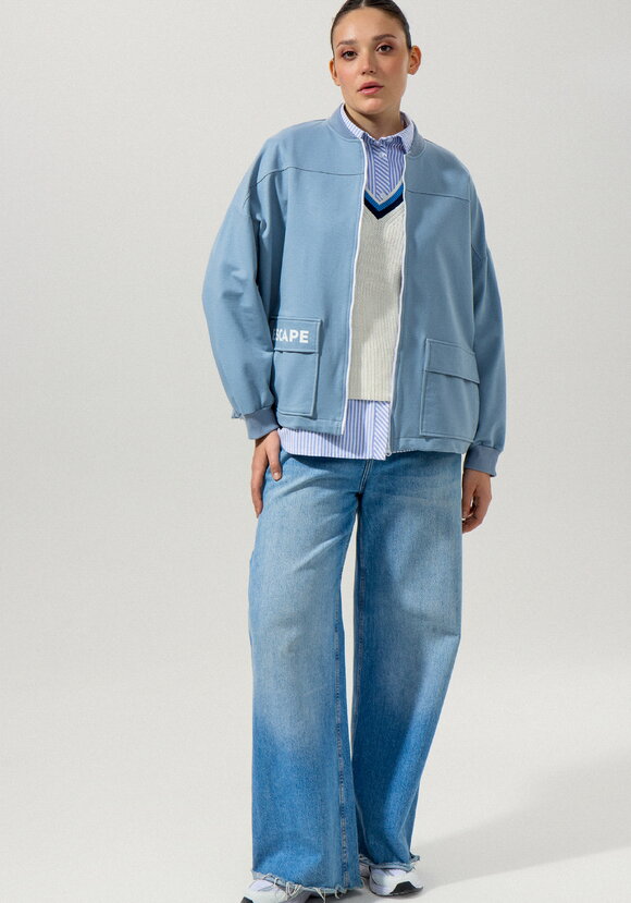 Бомбер с кулиской по низу шир.  580, рис. 31