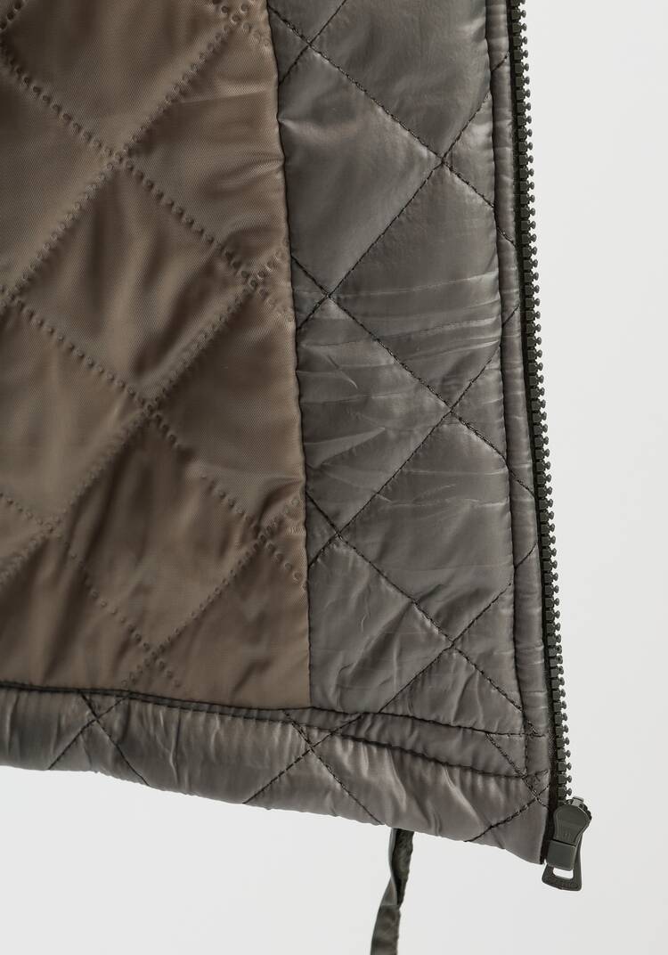 Куртка стёганая с капюшоном шир.  750, рис. 19