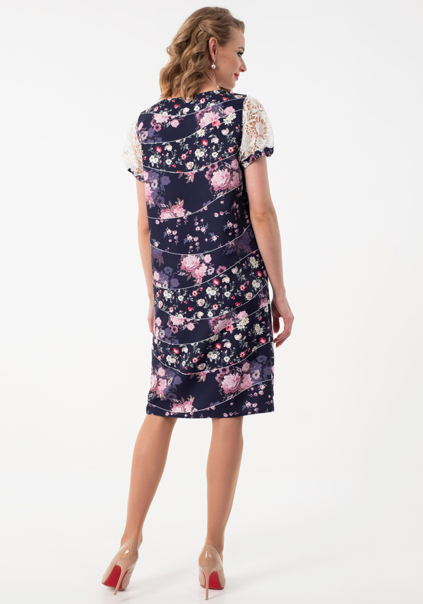 Платье с принтом и кружевными рукавами Wisell, размер 48, цвет бежевый - фото 5