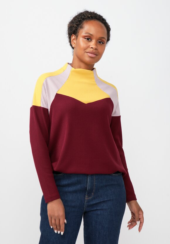 Джемпер Сарина шир.  580, рис. 17