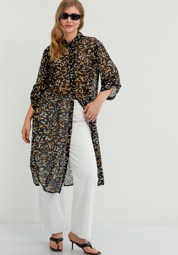 Рубашка с рукавом 7/8 и патами шир.  580, рис. 8