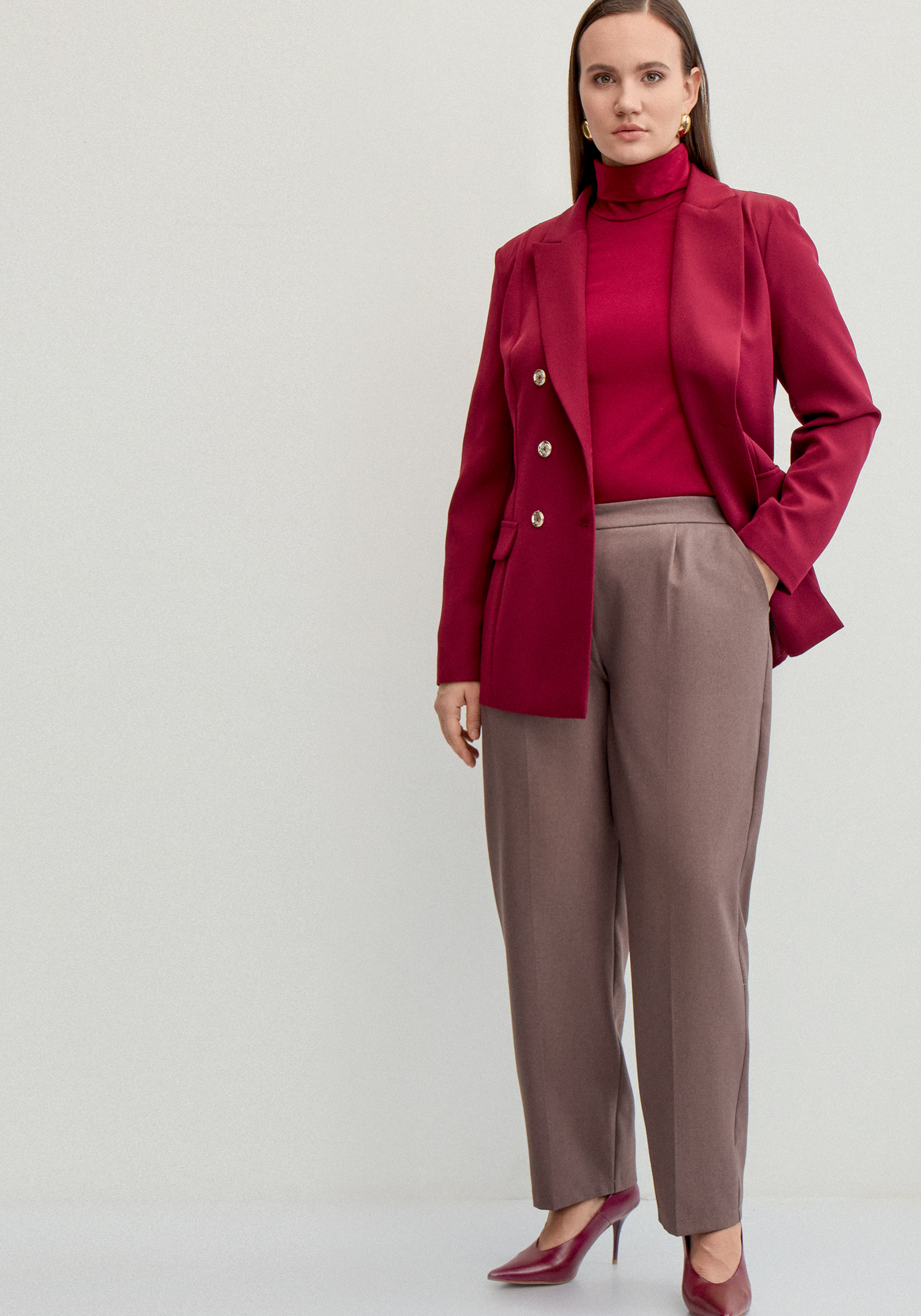 

Брюки прямые с резинкой на поясе, Коричневый