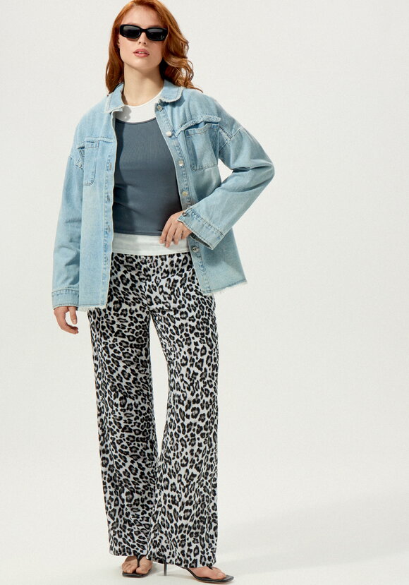 Брюки с анималистичным принтом шир.  580, рис. 15