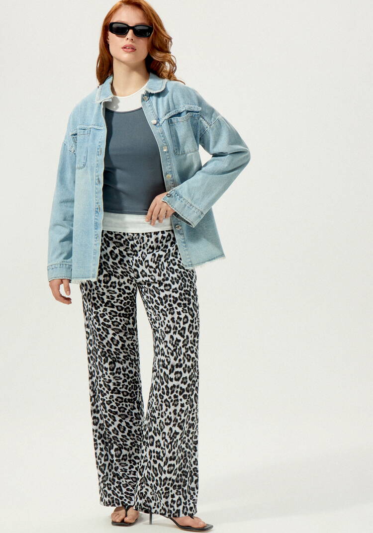 Брюки с анималистичным принтом шир.  750, рис. 15