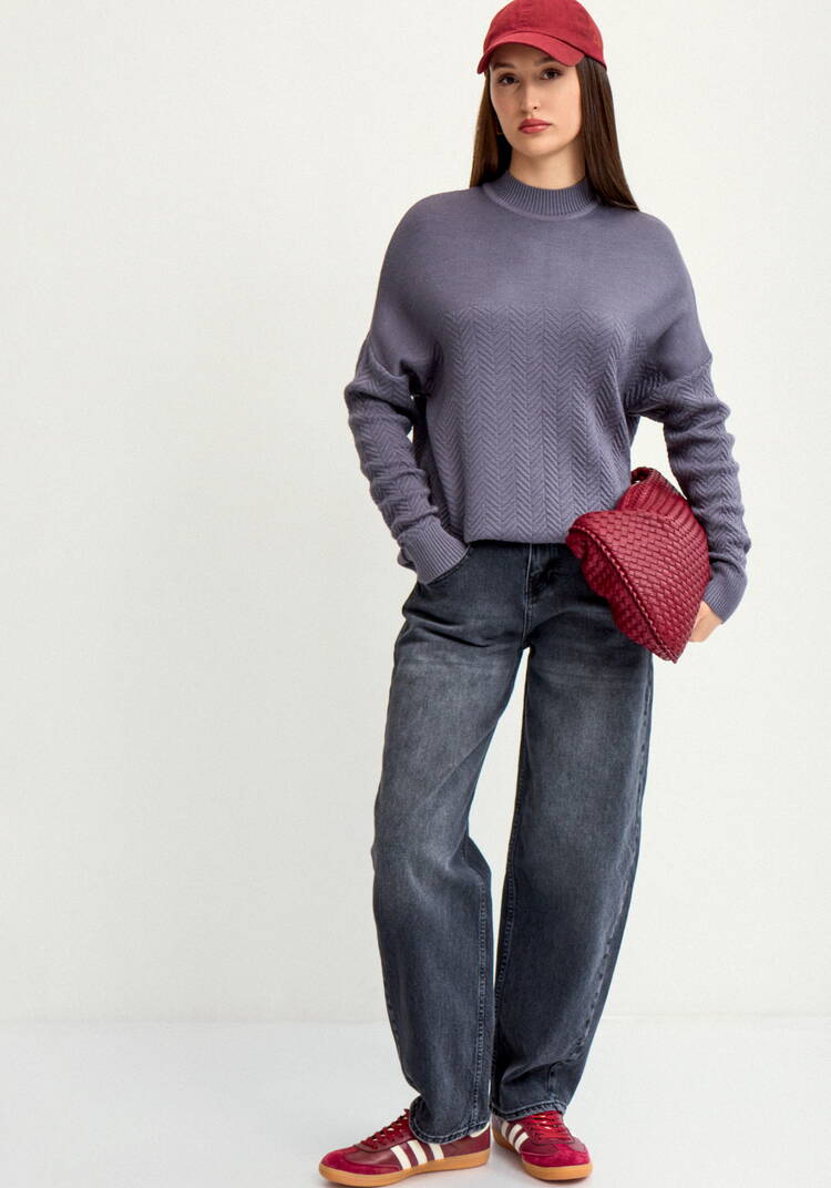 Джемпер с горлом и со спущенным плечом шир.  750, рис. 23