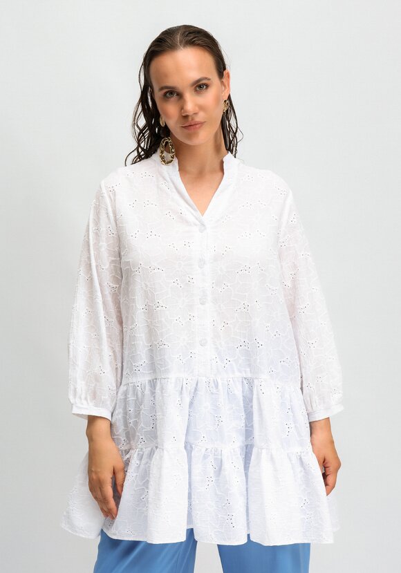 Туника из шитья с ярусами на пуговицах шир.  580, рис. 1