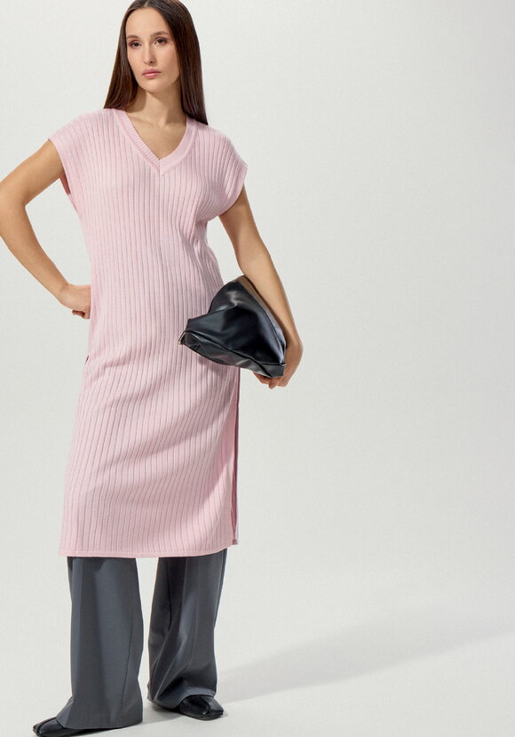 Туника свободного силуэта с широким рукавом шир.  580, рис. 20