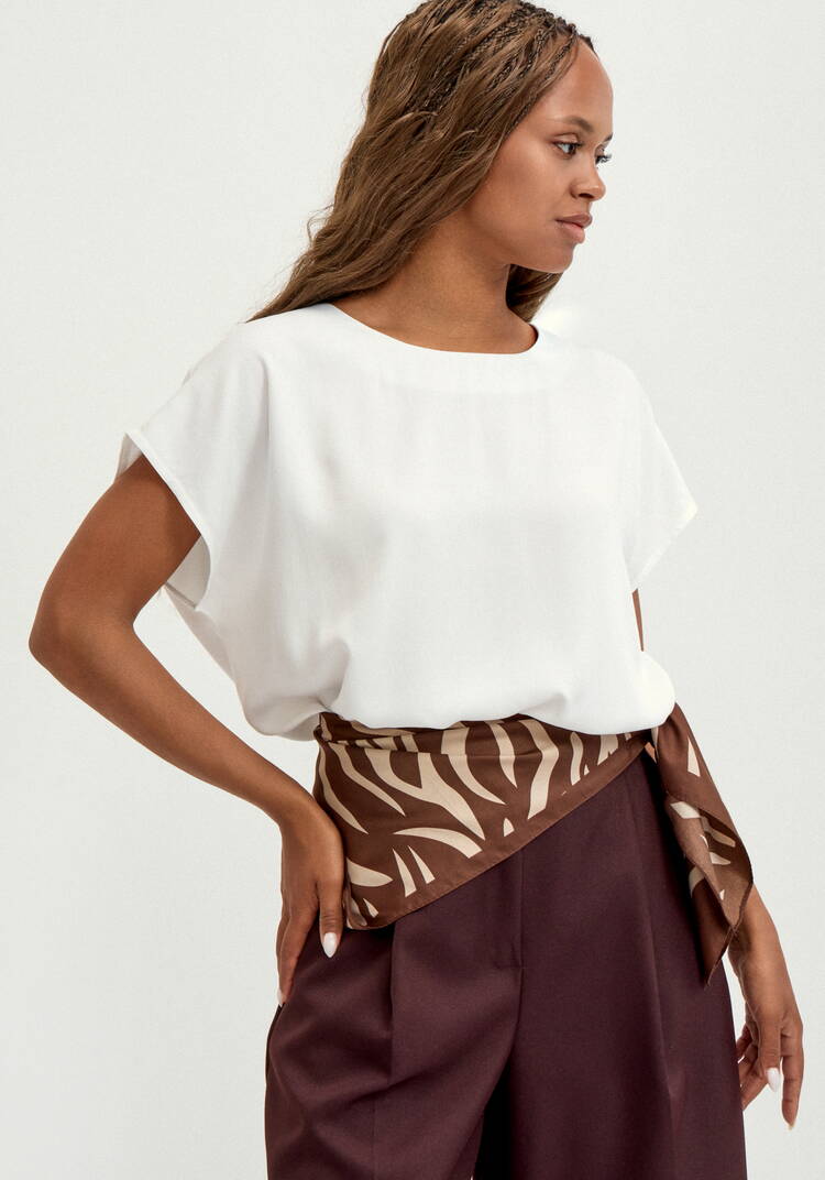 Блуза с коротким рукавом однотонная шир.  750, рис. 7