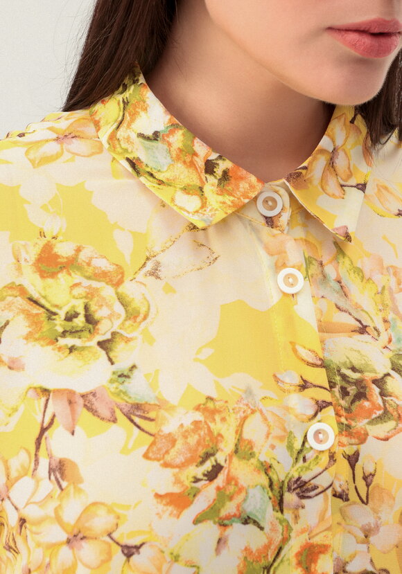 Рубашка удлинённая с цветочным принтом шир.  580, рис. 23