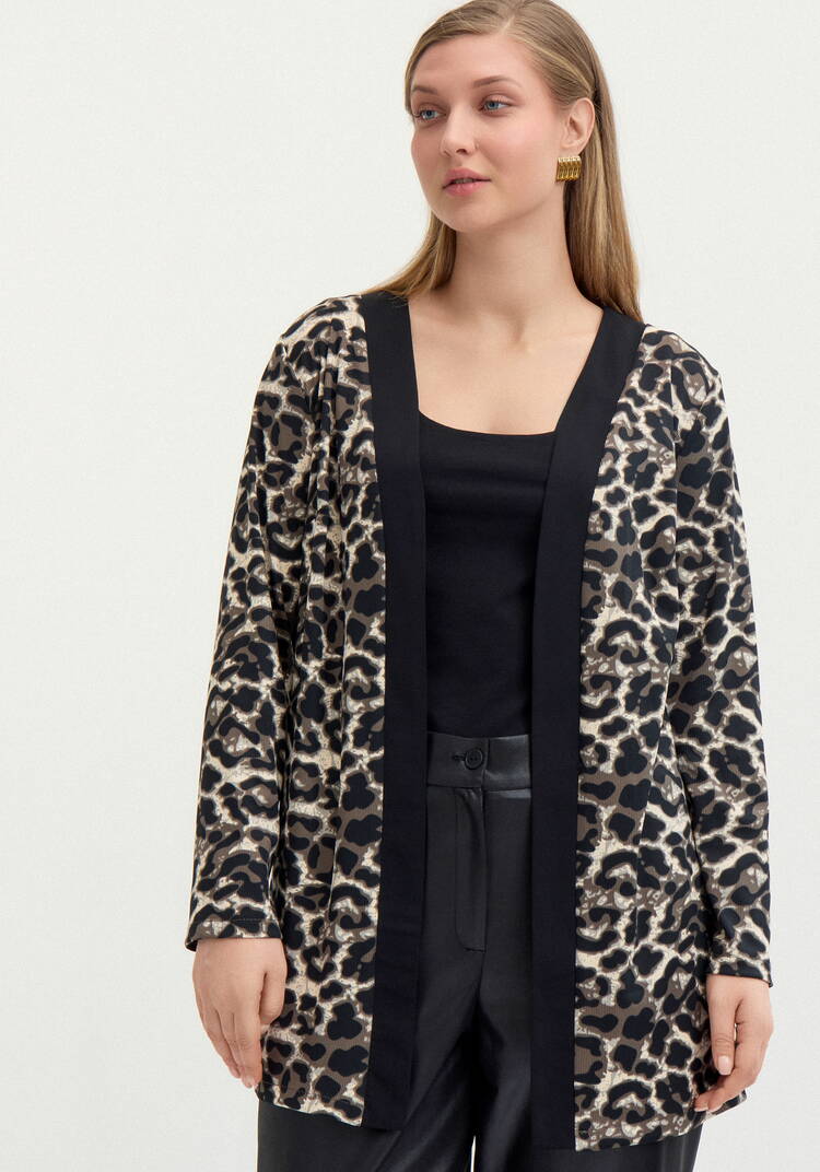 Кардиган с анималистичным пpинтом шир.  750, рис. 4