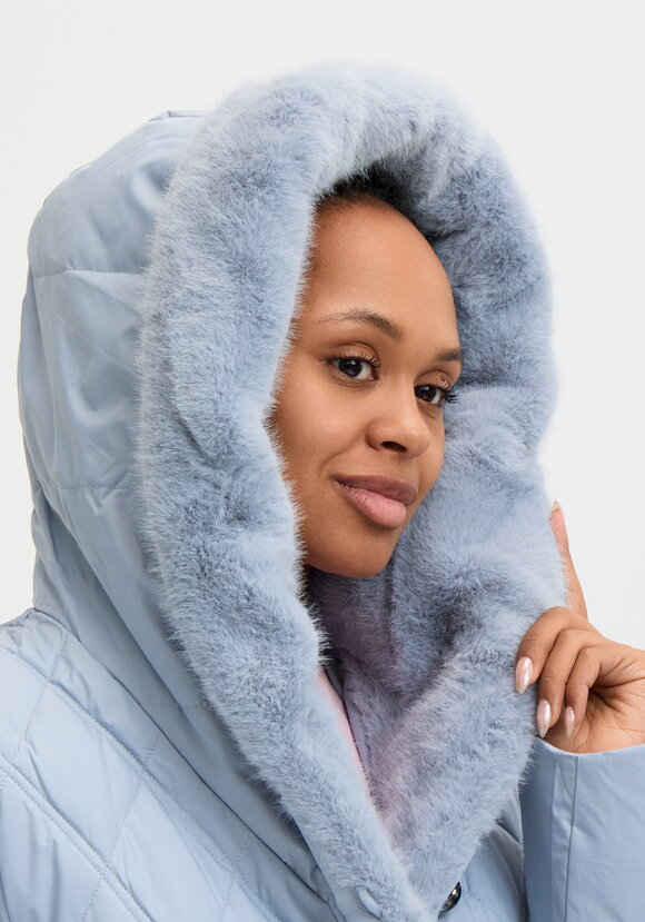 Куртка-пуховик Жаннет шир.  580, рис. 34