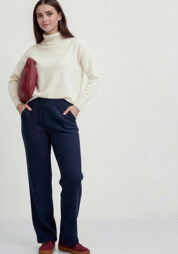 Брюки из микровельвета с начёсом шир.  580, рис. 9