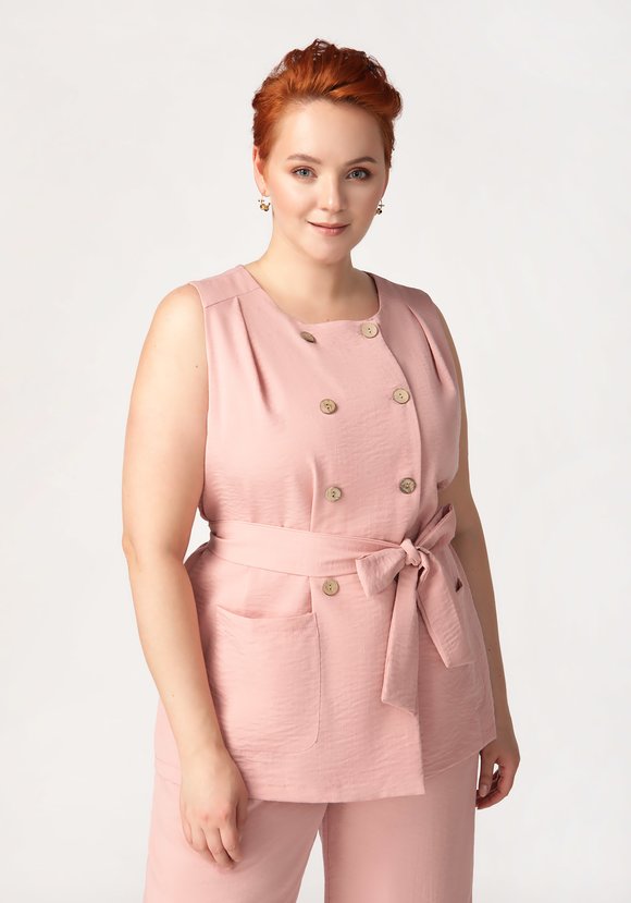 Жилет двубортный под пояс шир.  580, рис. 15