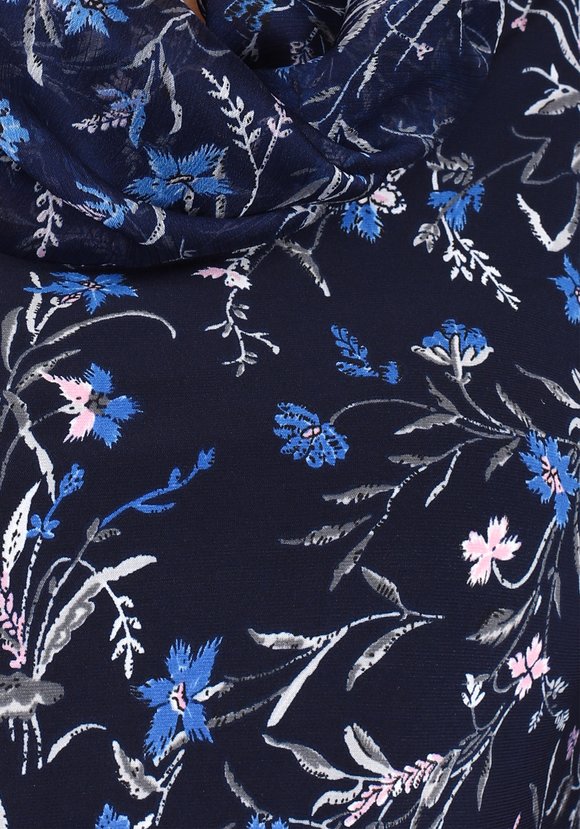 Блуза с воротом хомут шир.  580, рис. 6