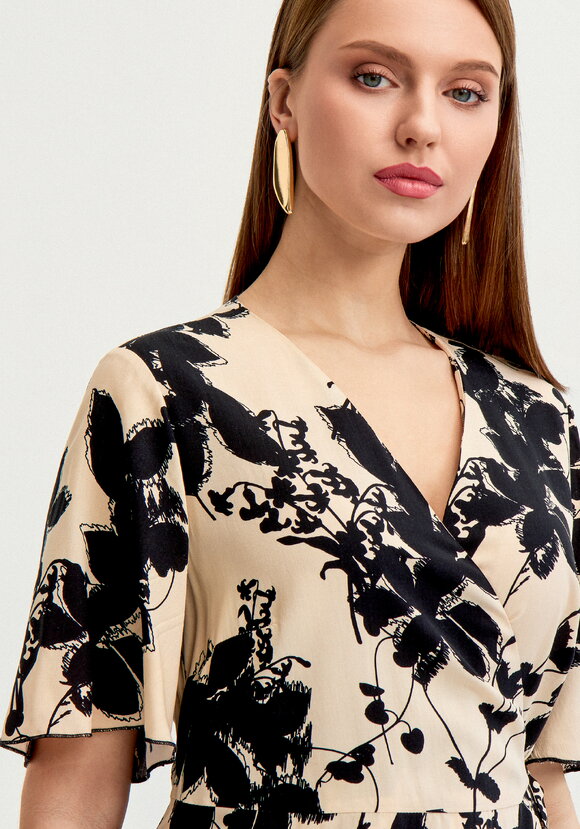 Платье с цвeточным принтом шир.  580, рис. 5