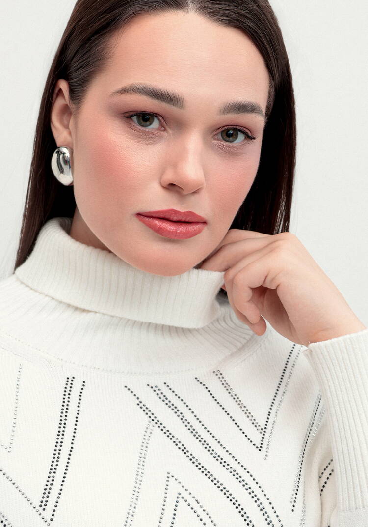 Свитер с геометрическим рисунком из страз шир.  750, рис. 22