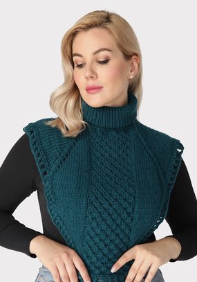 Манишка вязаная