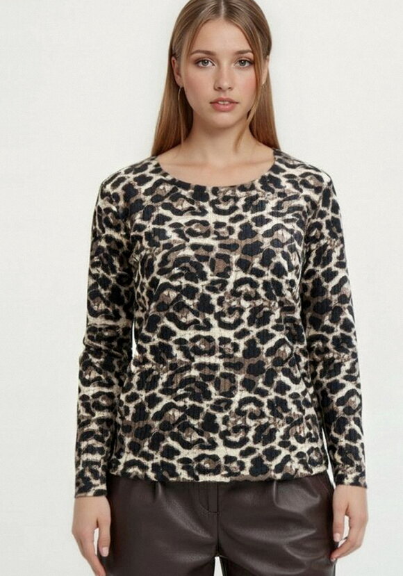 Лонгслив с анималистичным принтом шир.  580, рис. 4