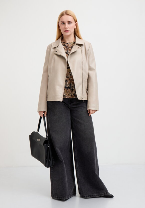 Куртка Лотта шир.  580, рис. 9