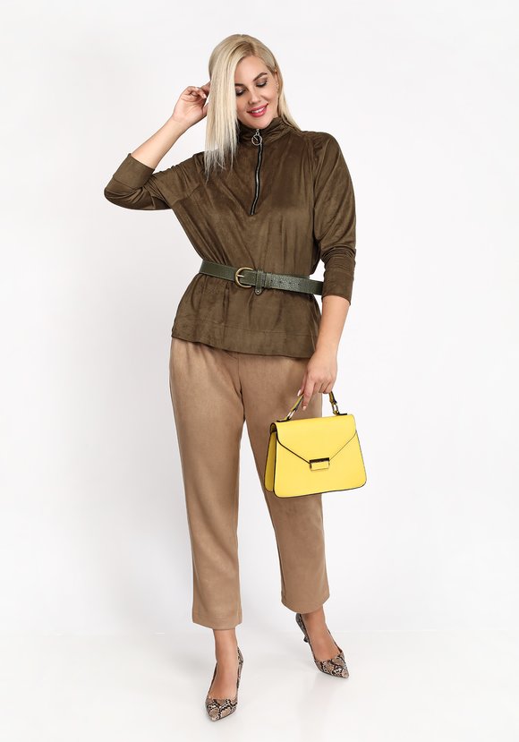 Блуза с драпировкой на рукавах шир.  580, рис. 3