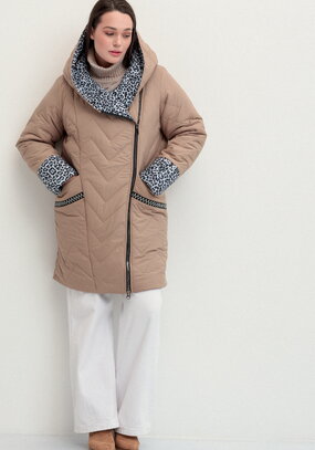 Куртка стеганая с анималистичным принтом