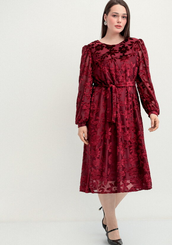 Платье с цветами из бархата шир.  580, рис. 1