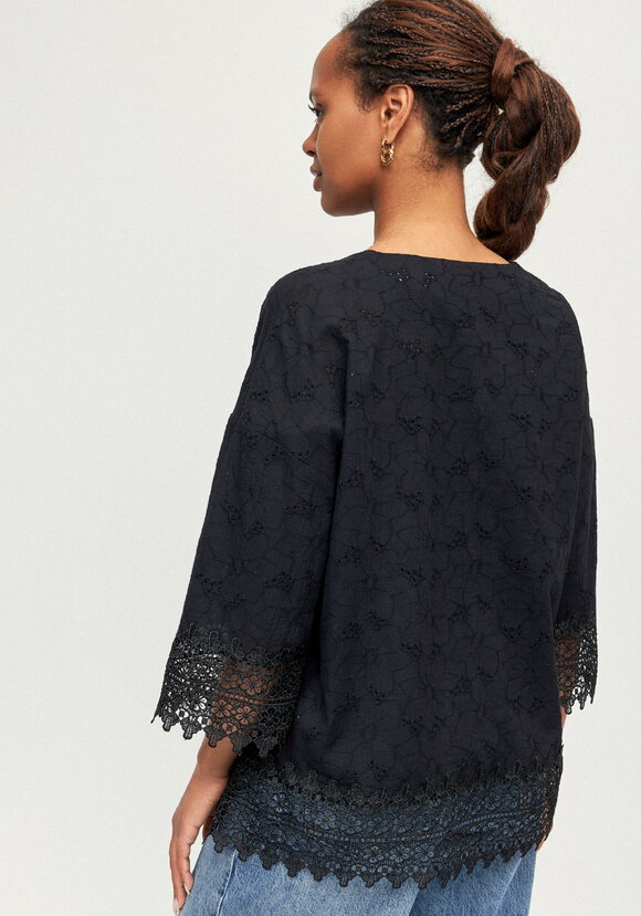 Блуза с кружевом Джулия шир.  580, рис. 11