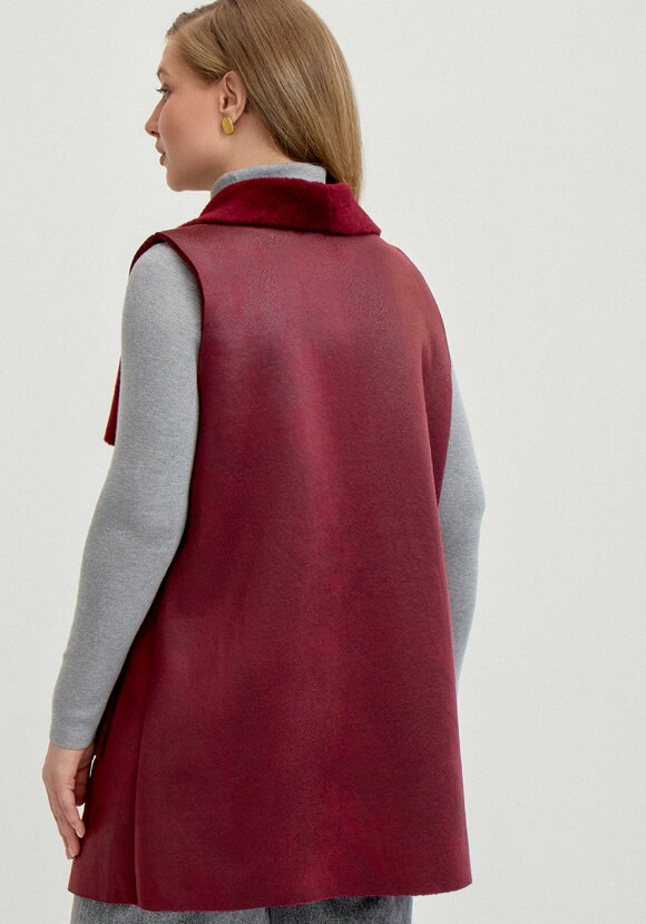 Жилет из эко дубленки шир.  580, рис. 3