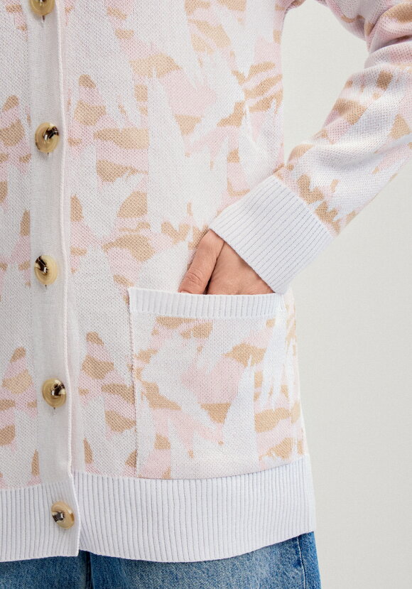 Кардиган с застежкой на пуговицы шир.  580, рис. 5