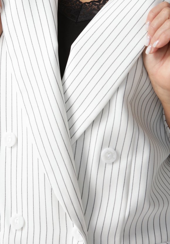 Жакет двубортный с карманами шир.  580, рис. 8