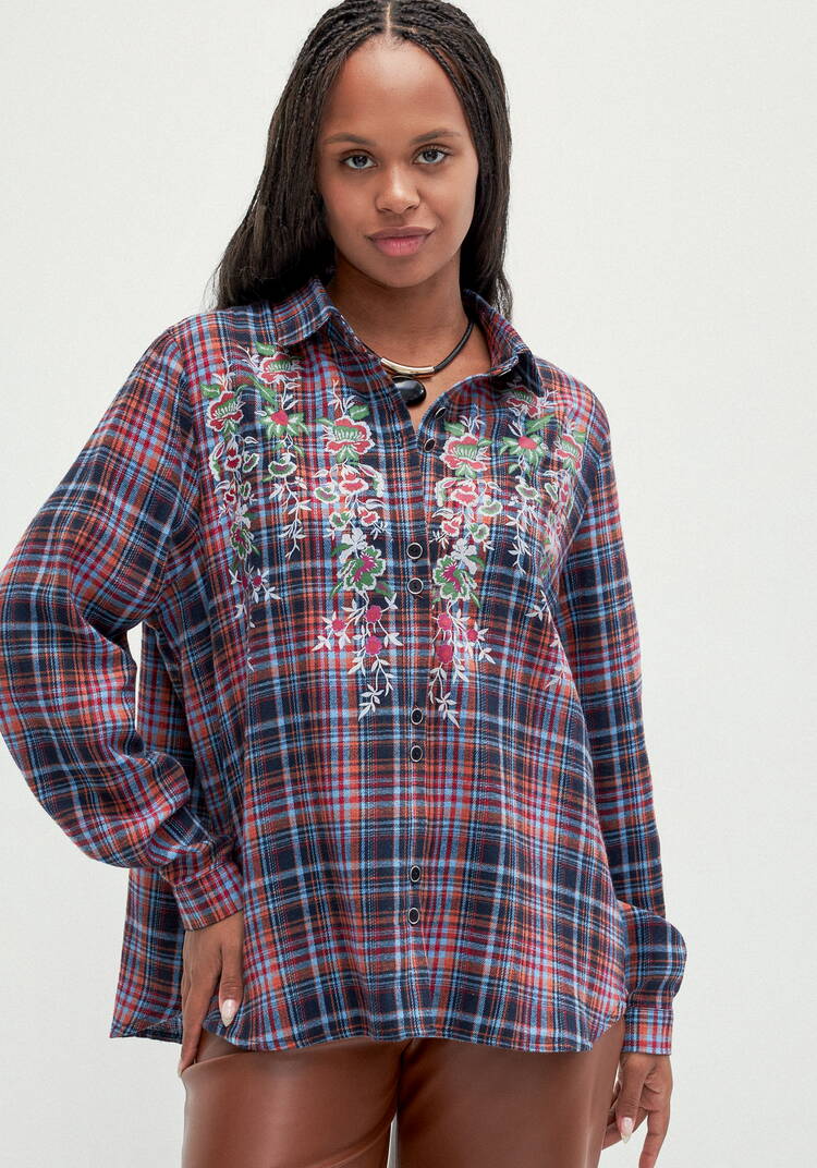 Рубашка в клетку с принтом шир.  750, рис. 9