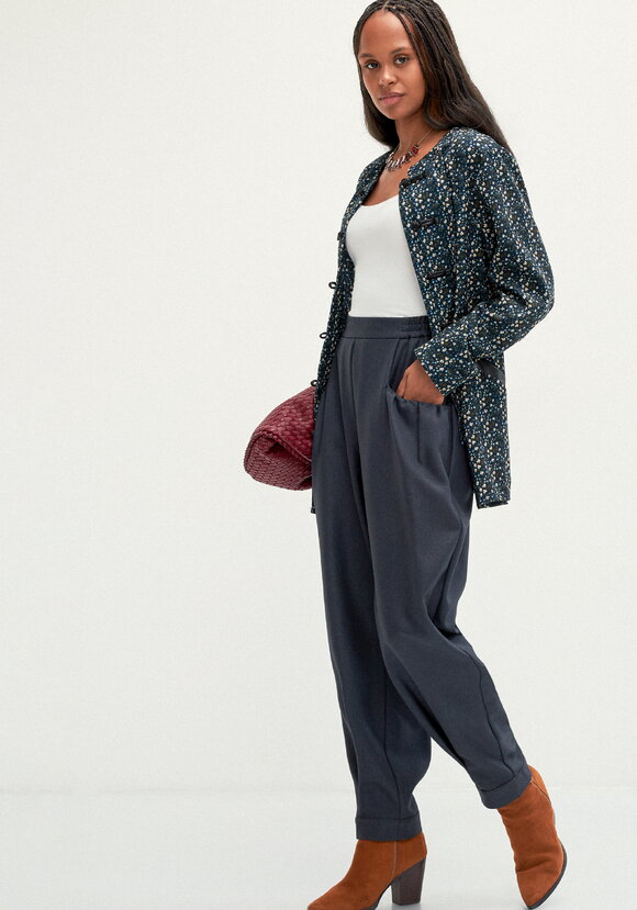 Брюки бананы со складками шир.  580, рис. 7