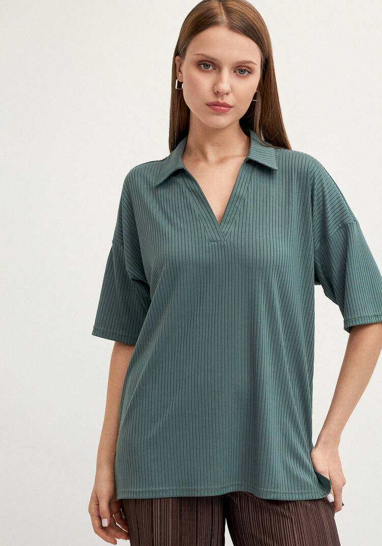 Поло с отложным воротником в рубчик шир.  750, рис. 8