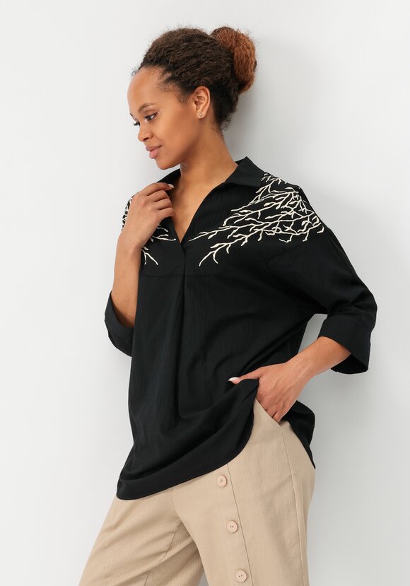 Блуза с принтом по плечам шир.  580, рис. 46