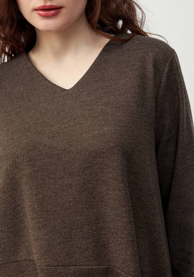 Туника с V-образным вырезом и косым низом шир.  750, рис. 5