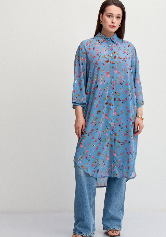 Рубашка с флористическим принтом шир.  580, рис. 18