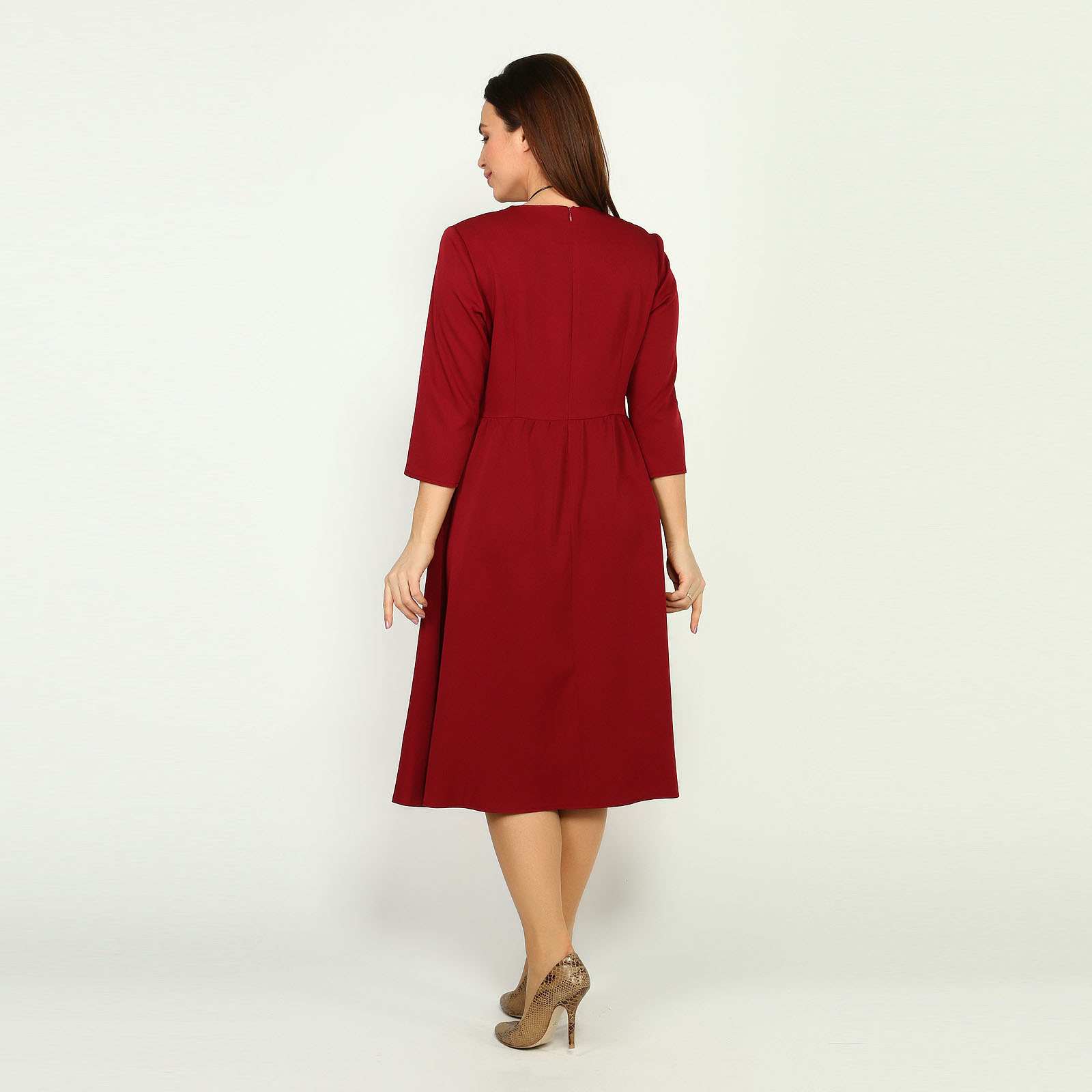Платье с расклешенной юбкой+украшение Bianka Modeno, размер 64, цвет красный - фото 4