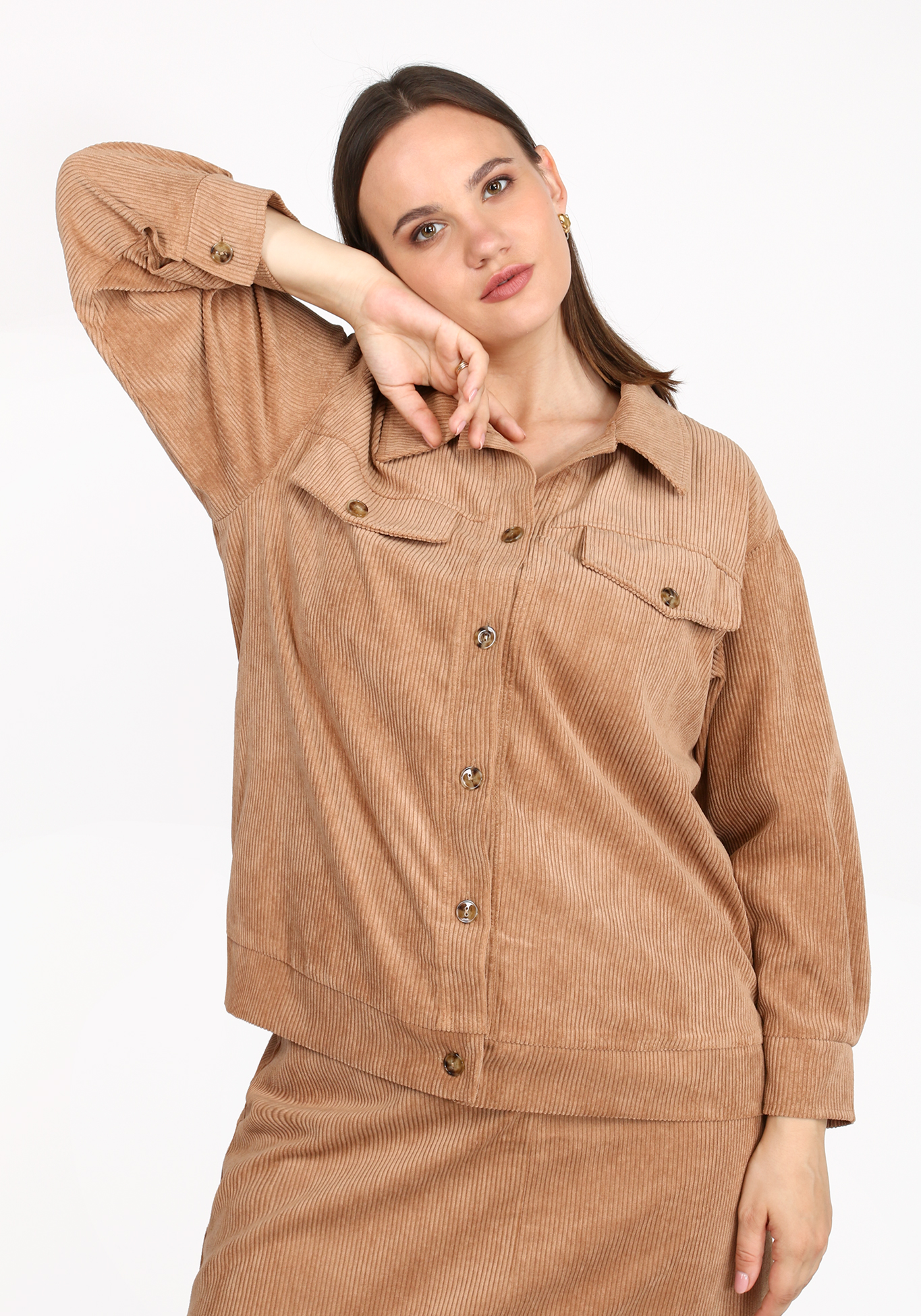 Жакет из вельвета на пуговицах