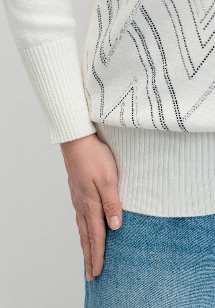 Свитер с геометрическим рисунком из страз шир.  750, рис. 24