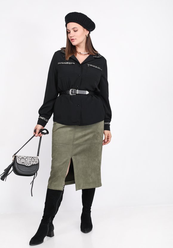 Блуза с отделкой из тесьмы шир.  580, рис. 1