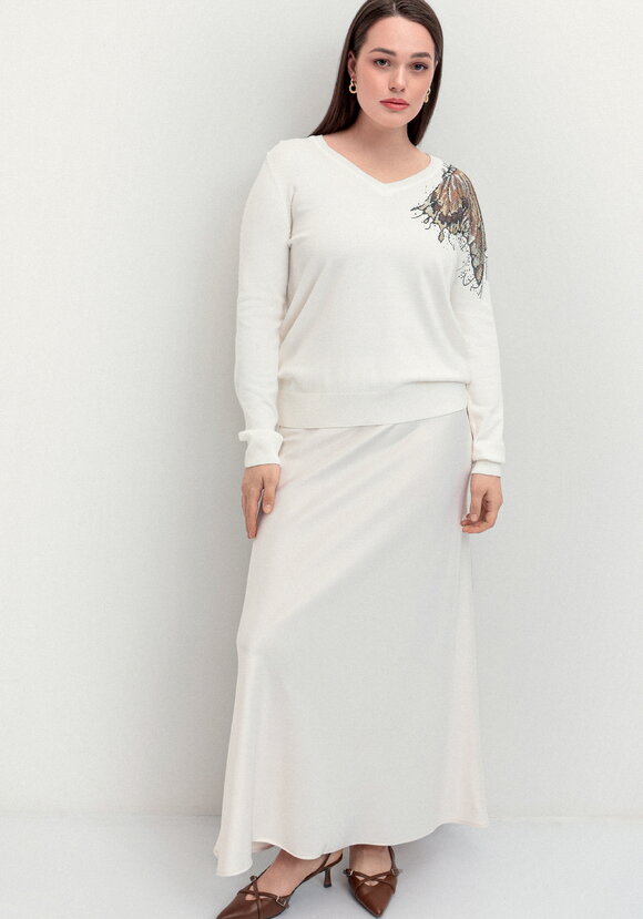 Джемпер с V-образным вырезом и рисунком шир.  580, рис. 9