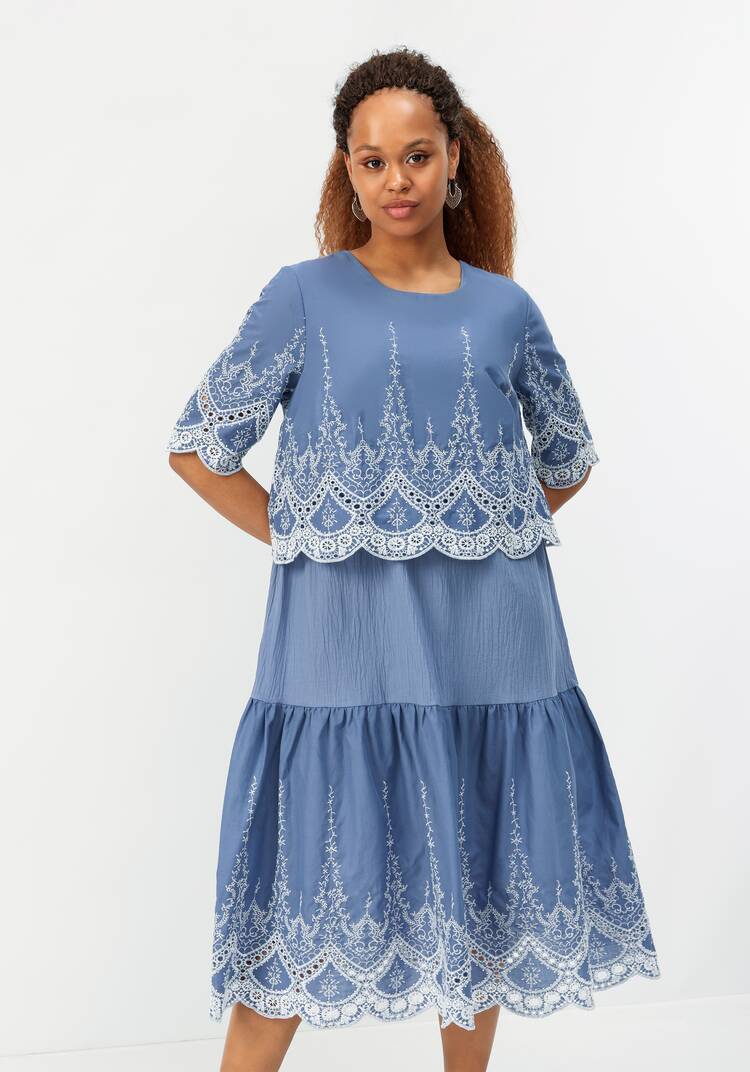 Платье свободного кроя с вышивкой шир.  750, рис. 24