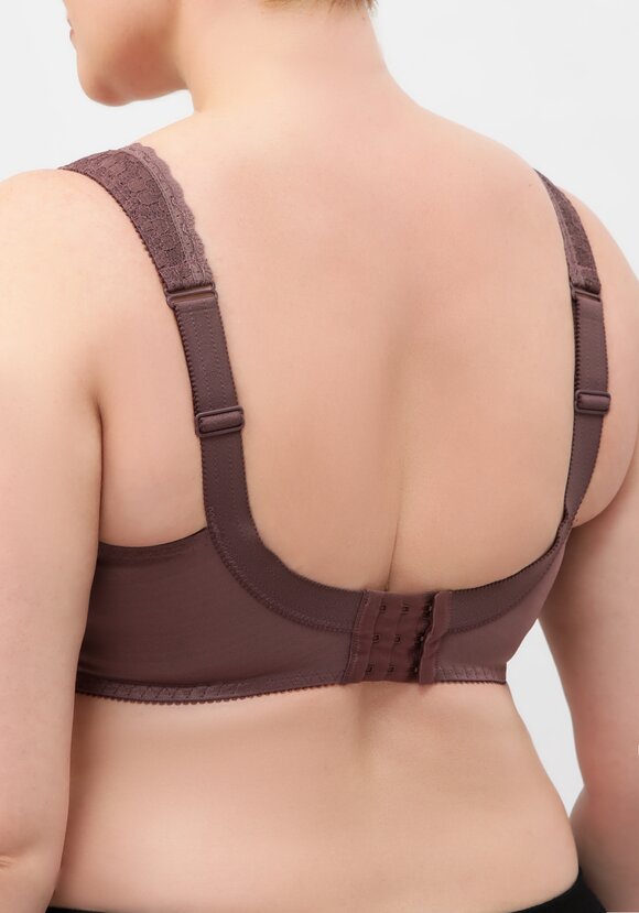 Бюстгальтер кружевной с широкими бретелями шир.  580, рис. 2