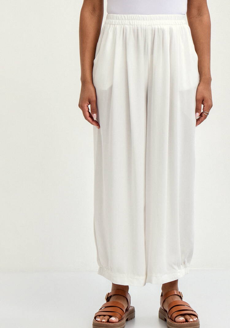 Брюки свободного кроя на резинке по низу шир.  750, рис. 4